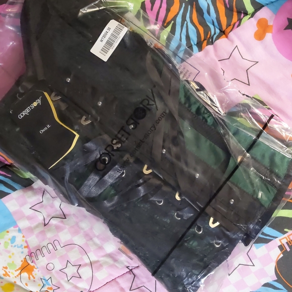 🔥Corset Story Overbust Corsetry Green w Black Lace Size 36 New Tags Never Worn - Picture 7 of 7